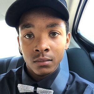 Meet your Posher, Emery